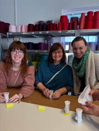 Děkujeme za poslední letošní, trochu (hodně) Vánoční sraz, kde jsme zkusili i tvoření z keraflottu!♥️🎄🎁🎅🏻🤩 Budeme se na...